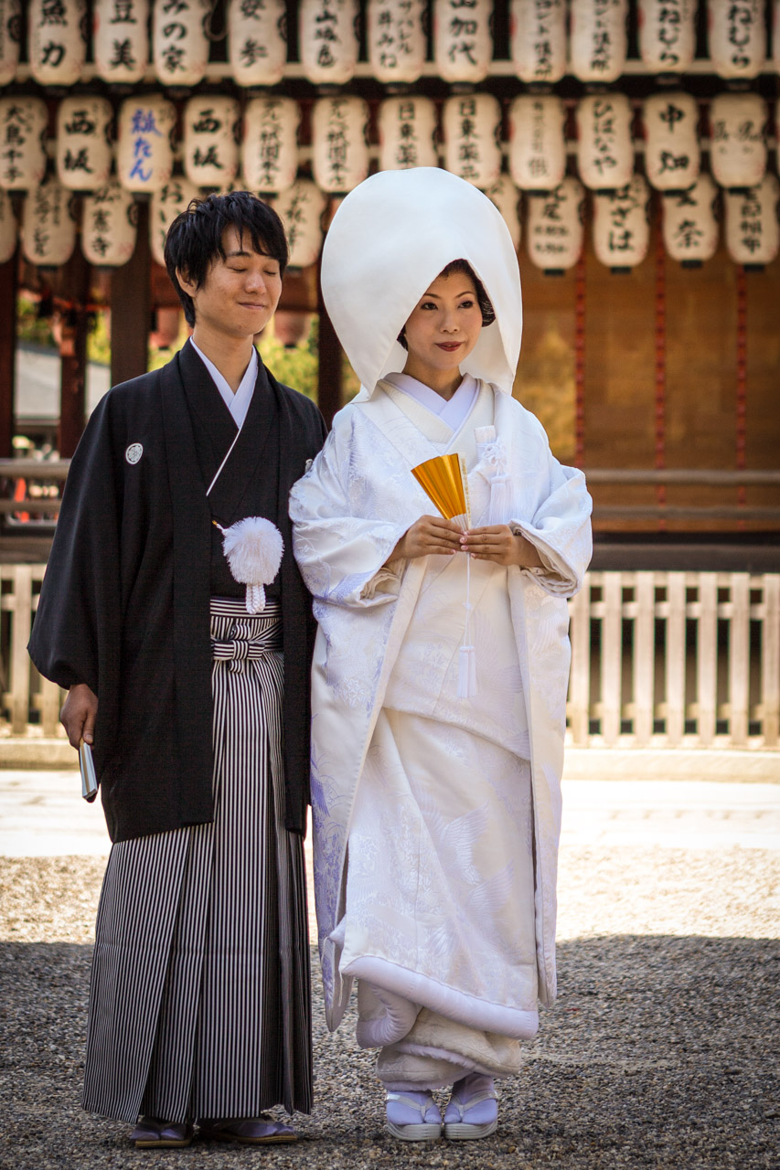 Японский невеста папа. Японская свадьба. Японский свадебный наряд. Традиционная японская свадьба. Японский свадебный костюм.